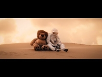 Szpaku - UFO prod. Michał Graczyk (OFFICIAL VIDEO)