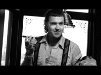 YelaWolf "Elvis Messy" Freestyle
