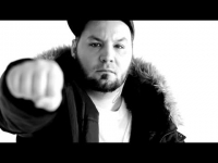 "Wolnym być" - Vienio ft. Jamal